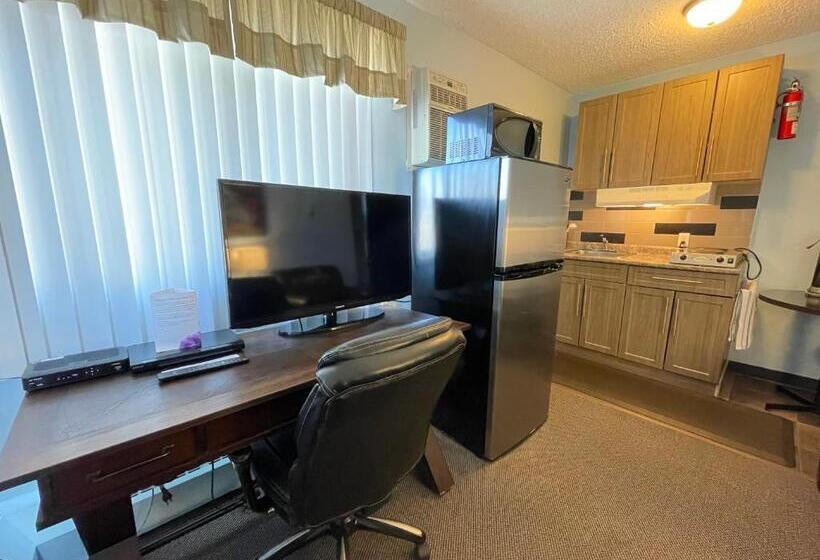 Мотель Dockside Inn