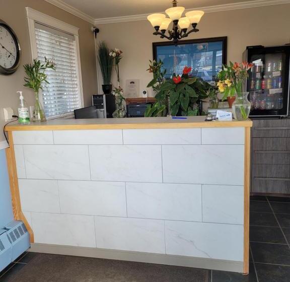 Мотель Dockside Inn