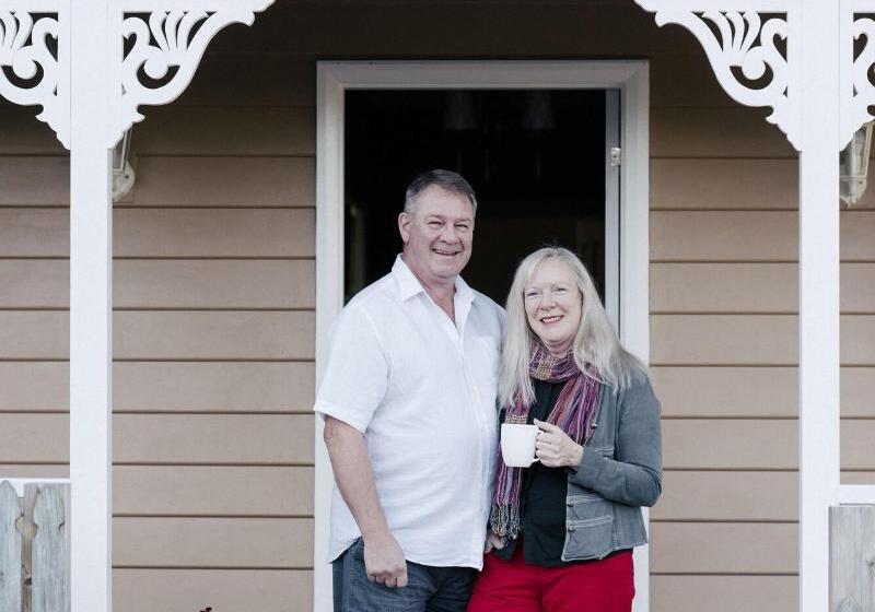 Noah's Stanley Luxury Bed And Breakfast