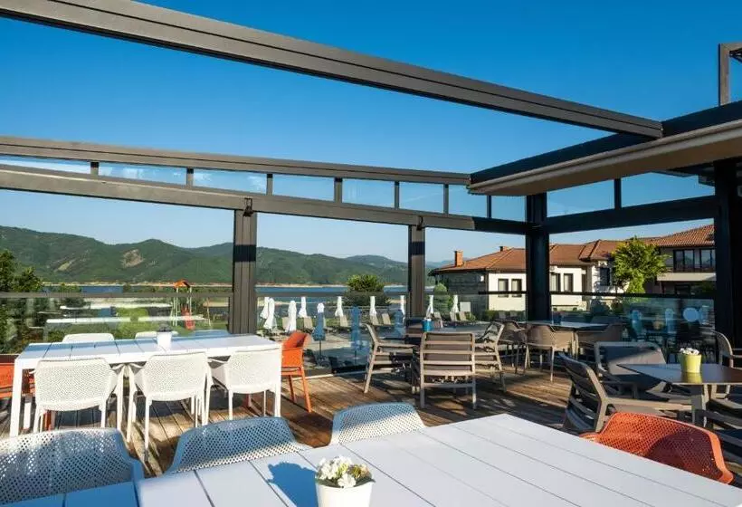 Rocca Resort