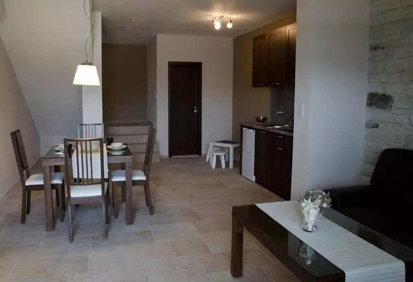 Rocca Resort