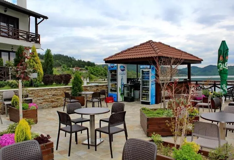 Rocca Resort