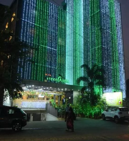 هتل Green Apple