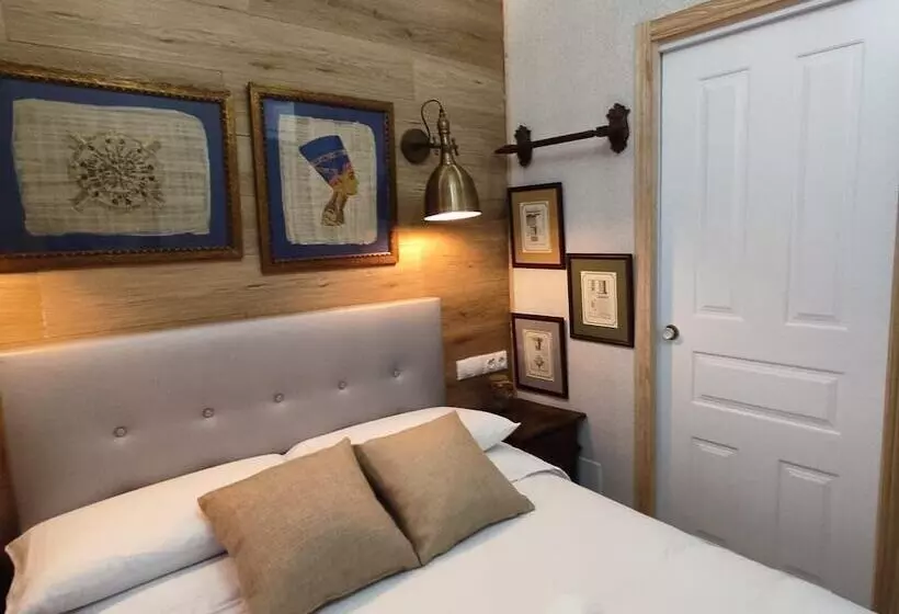 هاستل Studios Or Privates