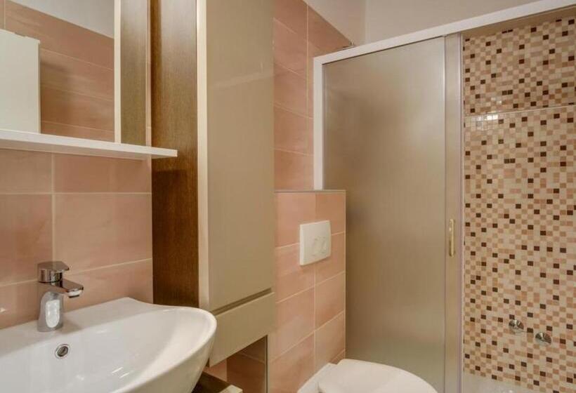 住宿加早餐  Pansion Belvedere