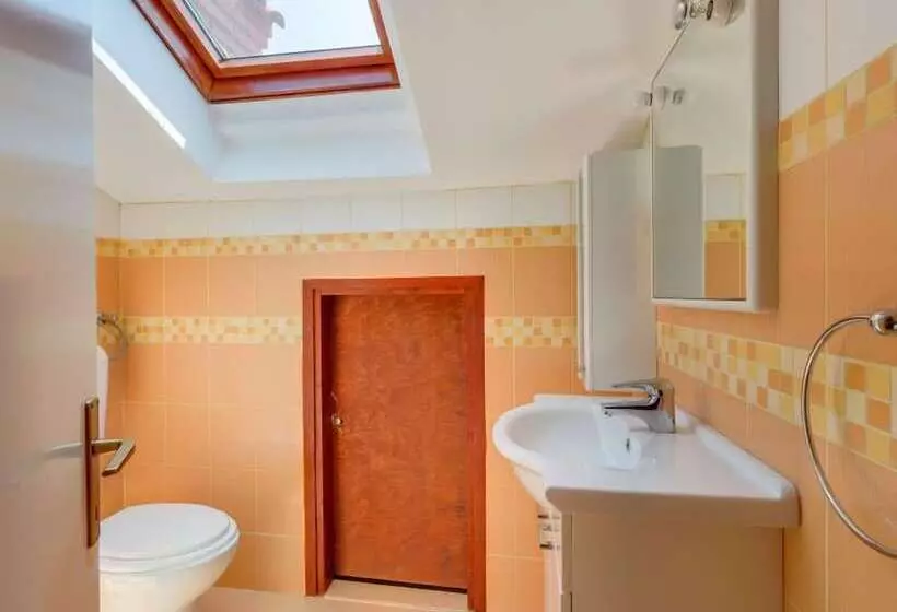 ベッドアンドブレックファースト Pansion Belvedere