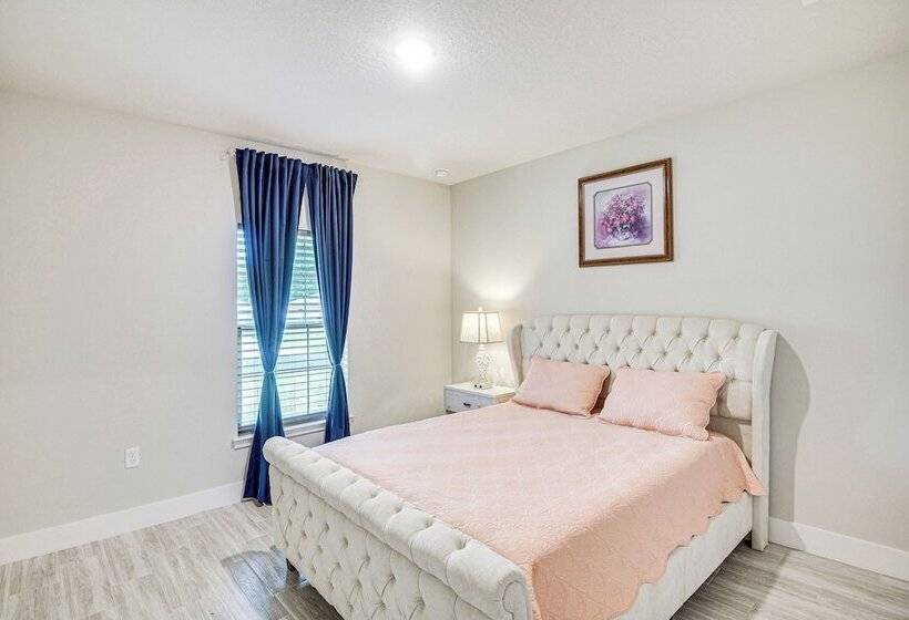 Chic Palm Coast Retreat ~ 10 Mi To Flagler Beach