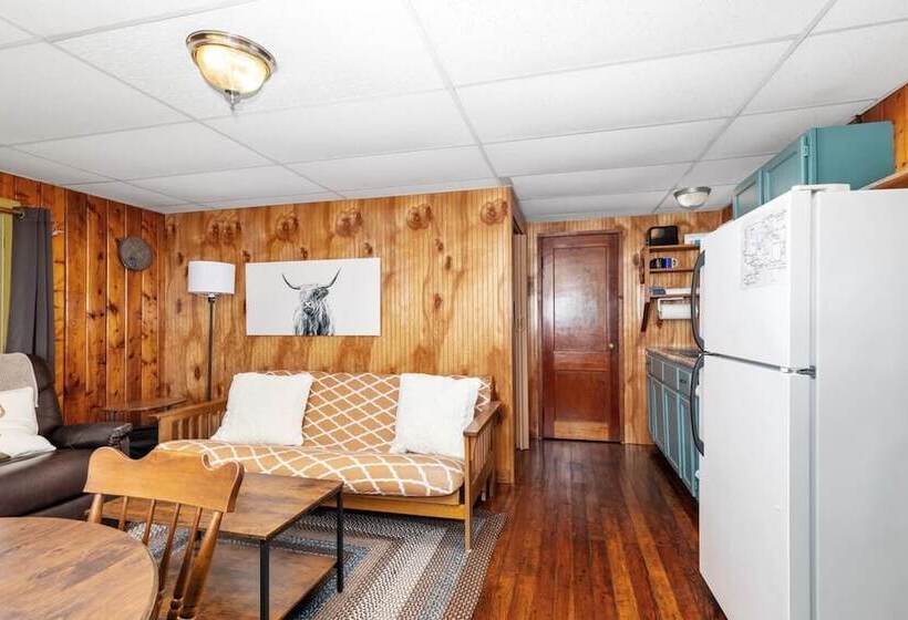 Chippewa Bluffs Resort