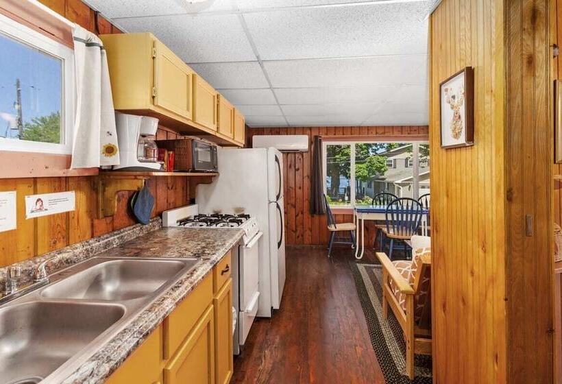 Chippewa Bluffs Resort