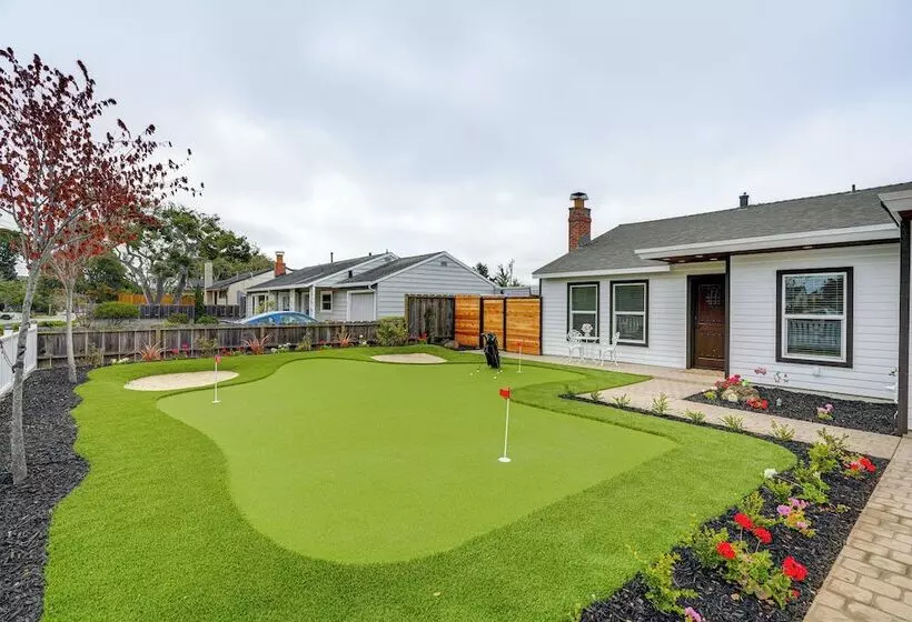 Del Rey Oaks Vacation Home W/ Mini Golf Course!