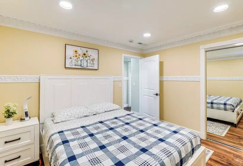 Del Rey Oaks Vacation Home W/ Mini Golf Course!