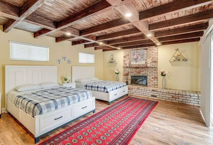 Del Rey Oaks Vacation Home W/ Mini Golf Course!