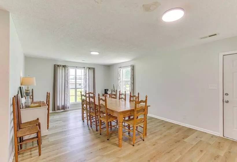 Expansive Florence Home ~ 6 Mi To Downtown!