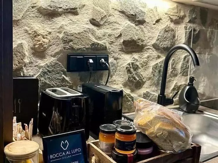 ホテル Bocca Al Lupo Villas