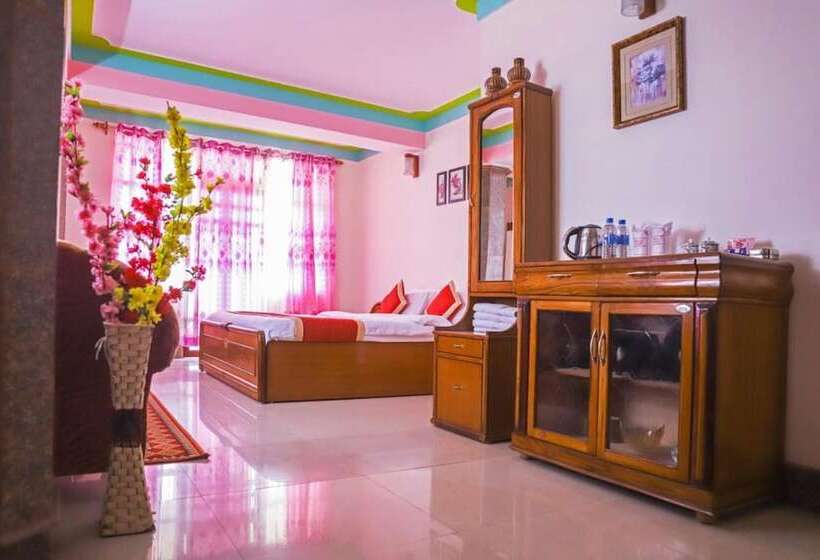 هتل Dungmali Heritage Village Resort Namchi