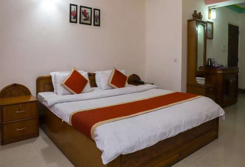 هتل Dungmali Heritage Village Resort Namchi