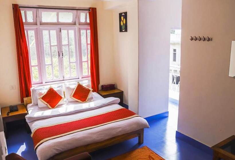 هتل Dungmali Heritage Village Resort Namchi