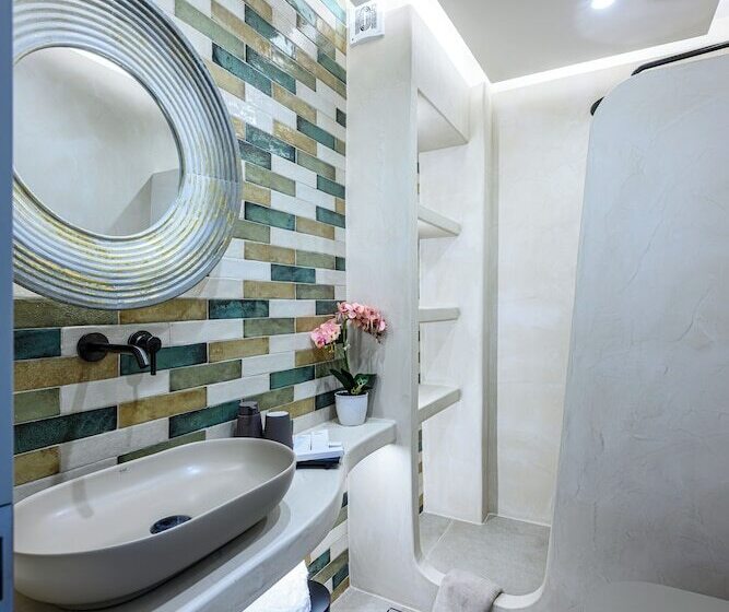 Отель Galaria Luxury Suites