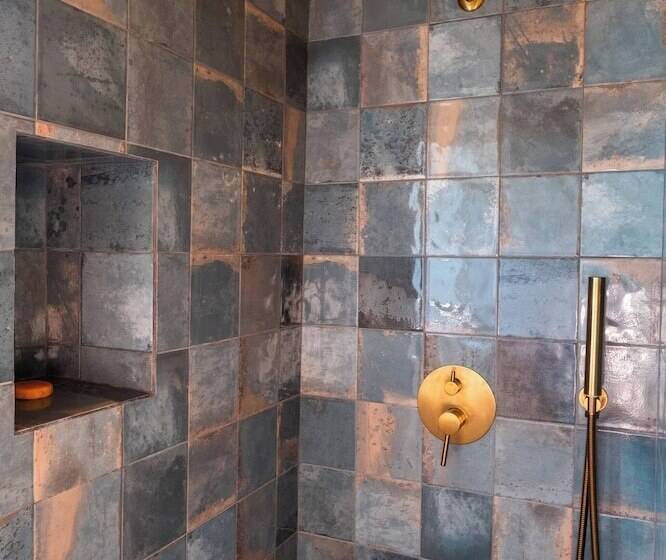 酒店 House On Monte Paxôra