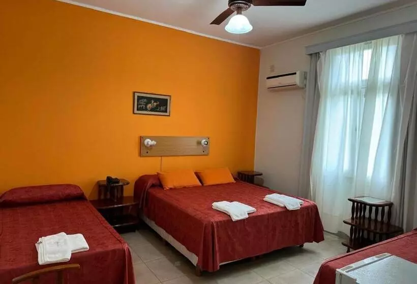 هتل Intersur Independencia