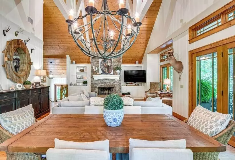 Luxe Trillium Home W/ Fire Pit, 5 Mi To Cashiers