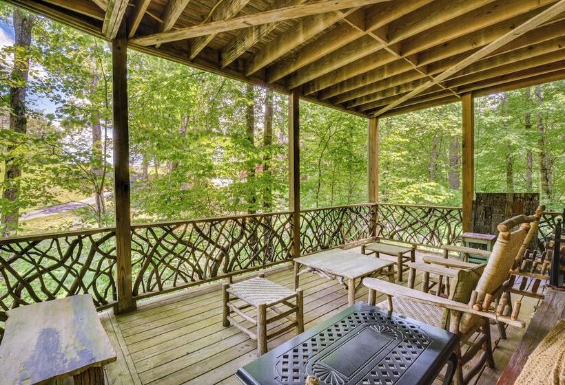 Luxe Trillium Home W/ Fire Pit, 5 Mi To Cashiers