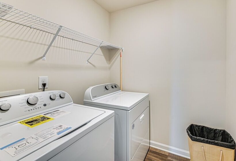 Modern Anderson Home W/ Fire Pit & Grill