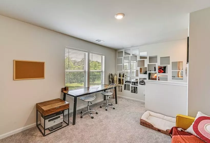 Modern Anderson Home W/ Fire Pit & Grill