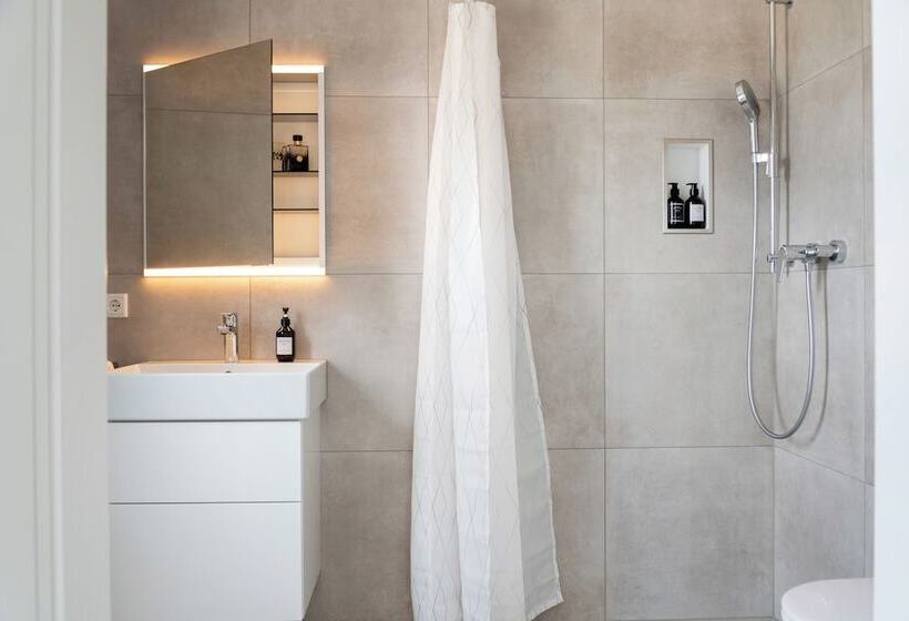 Moonliving Boutique Apartments