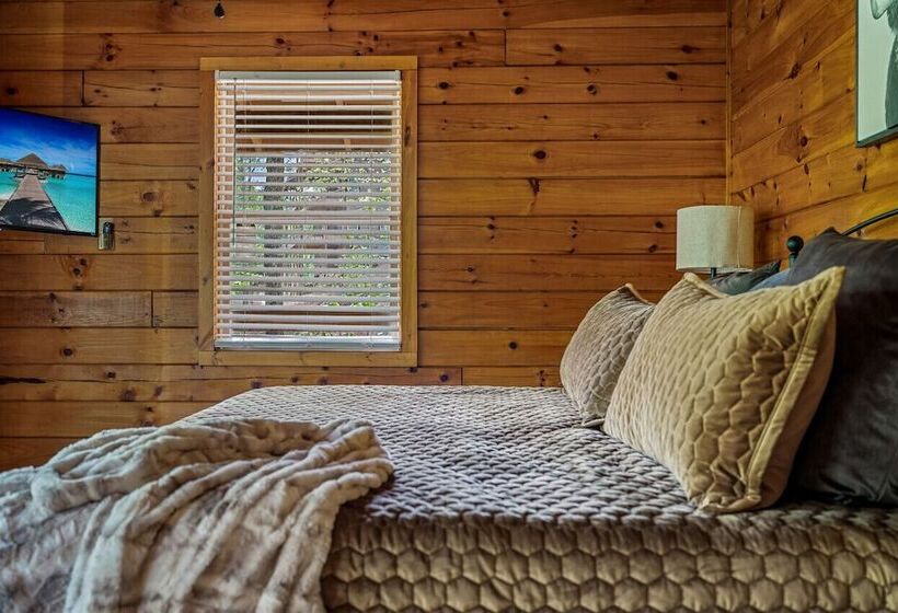 Mountain Majesty By Ghosal Luxury Lodging