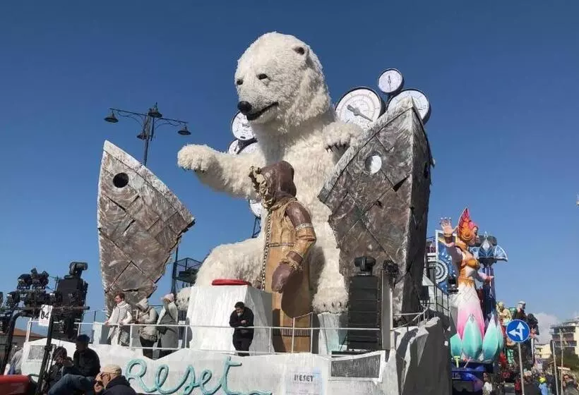 ペンション Room In Guest Room   Versilia Mare Amore 1923