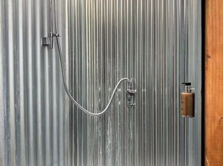 Walltree House Glamping   Cozy Glamping Experience