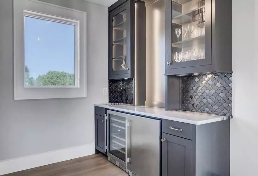 3 47th Avenue By Avantstay Oceanfront + Private Pool + View