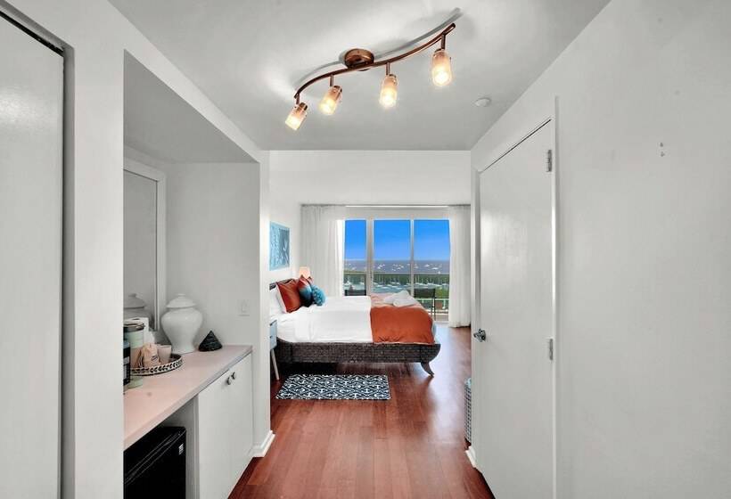 Amazing Sea View Studio