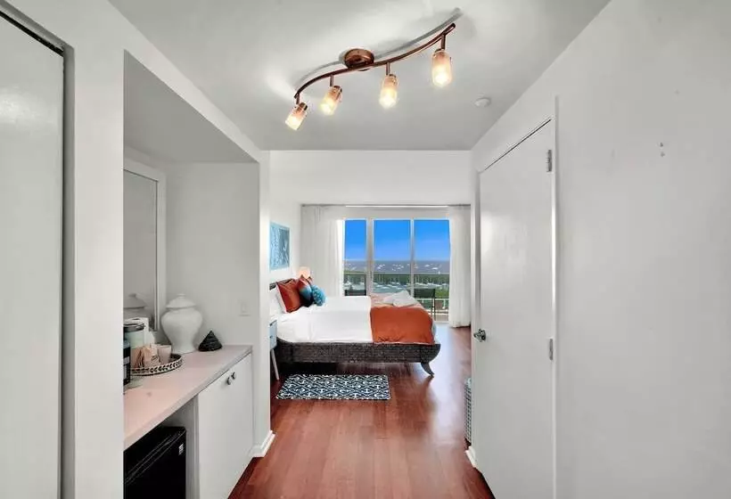 Amazing Sea View Studio