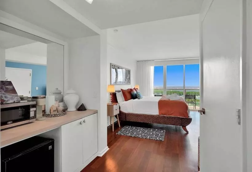 Amazing Sea View Studio