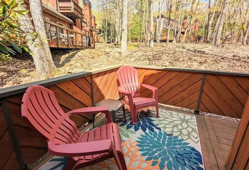 Boulder Pointe By Avantstay Deck & Forest Views, Boulder Lake Club Passes