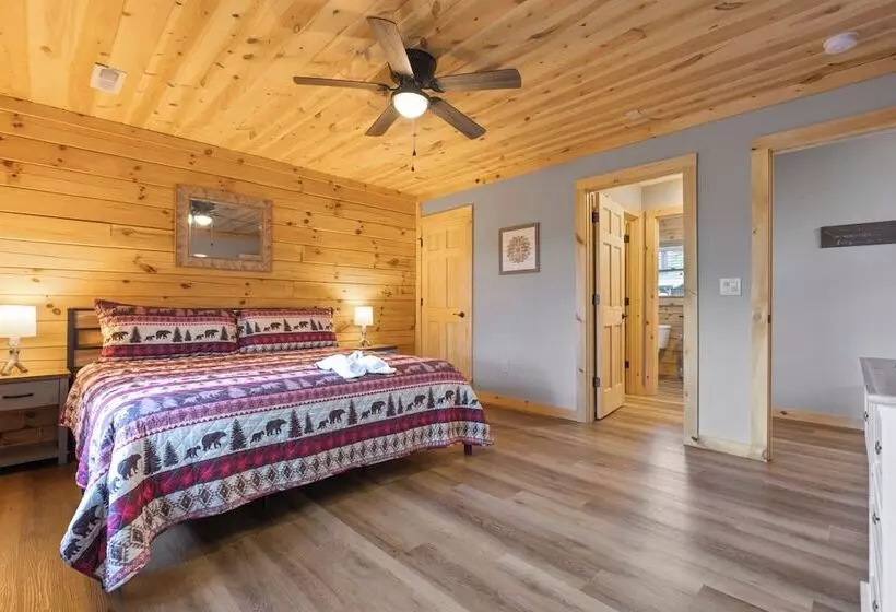 Eagle Mountain Cabin