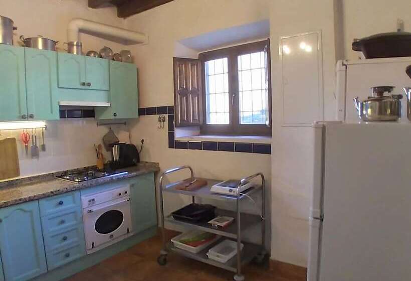 Andalusian Farmhouse For Workshops, Retreats Or Events