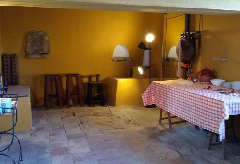 Andalusian Farmhouse For Workshops, Retreats Or Events