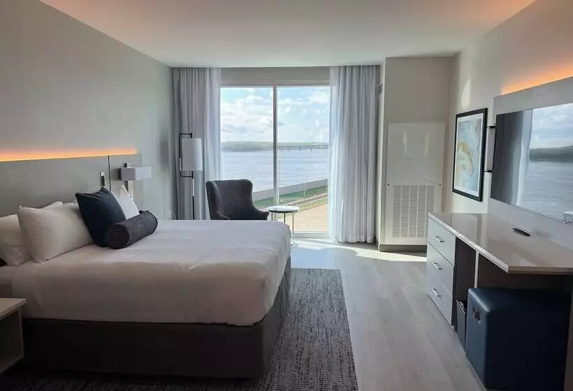 Hotelli The Riverview