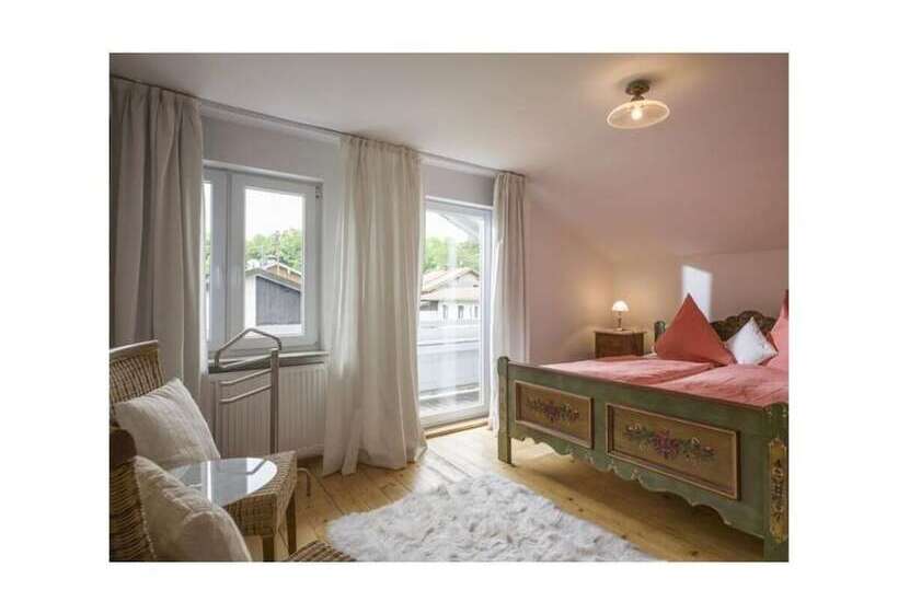 Kaiserblick Comfortable Holiday Residence