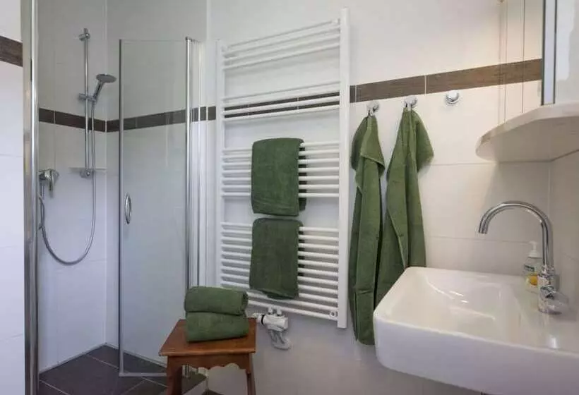 Kaiserblick Comfortable Holiday Residence