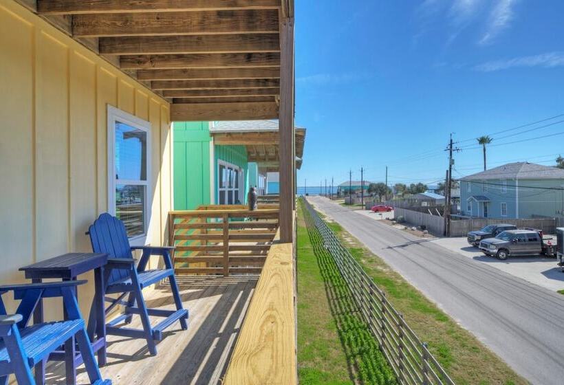 6bdr, Balcony W/ Bay View, Shared Pool + Boat Dock Keeper Red By Avantstay
