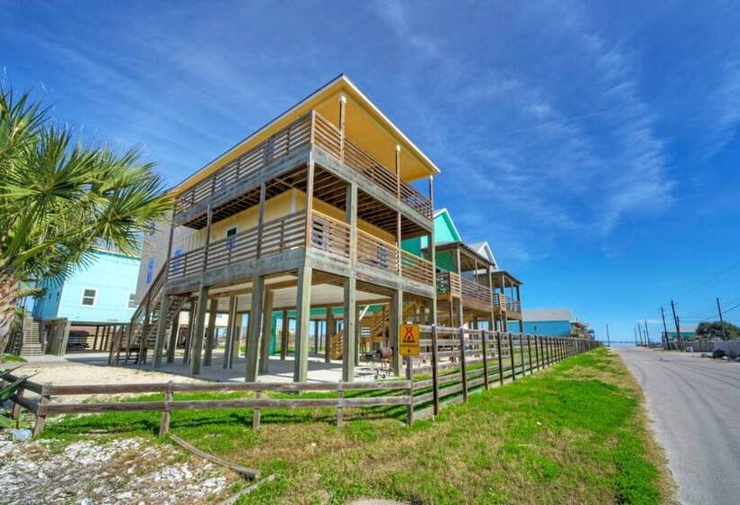 6bdr, Balcony W/ Bay View, Shared Pool + Boat Dock Keeper Red By Avantstay