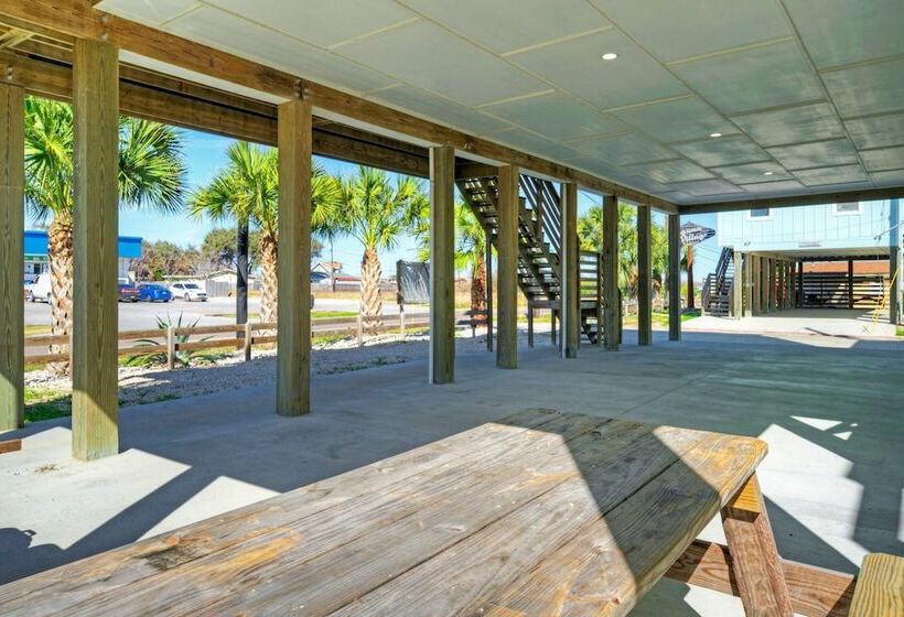 6bdr, Balcony W/ Bay View, Shared Pool + Boat Dock Keeper Red By Avantstay