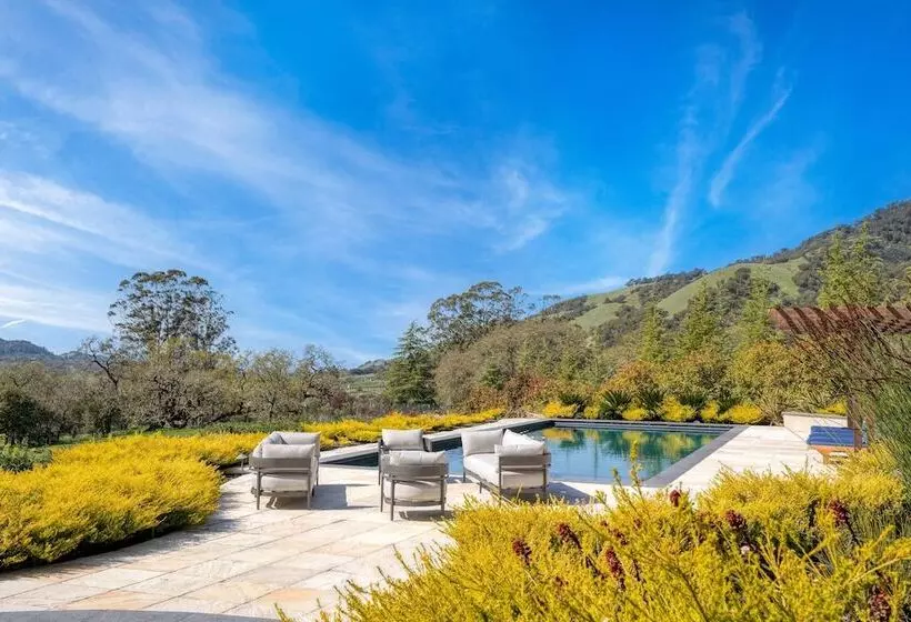 Malvasia By Avantstay Luxe Wine Country Retreat