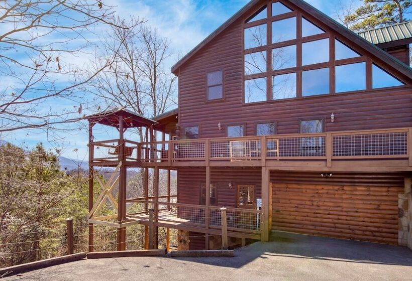 Misty Mountain By Avantstay Hot Tub, Mountain Views, Theater, Pool Table