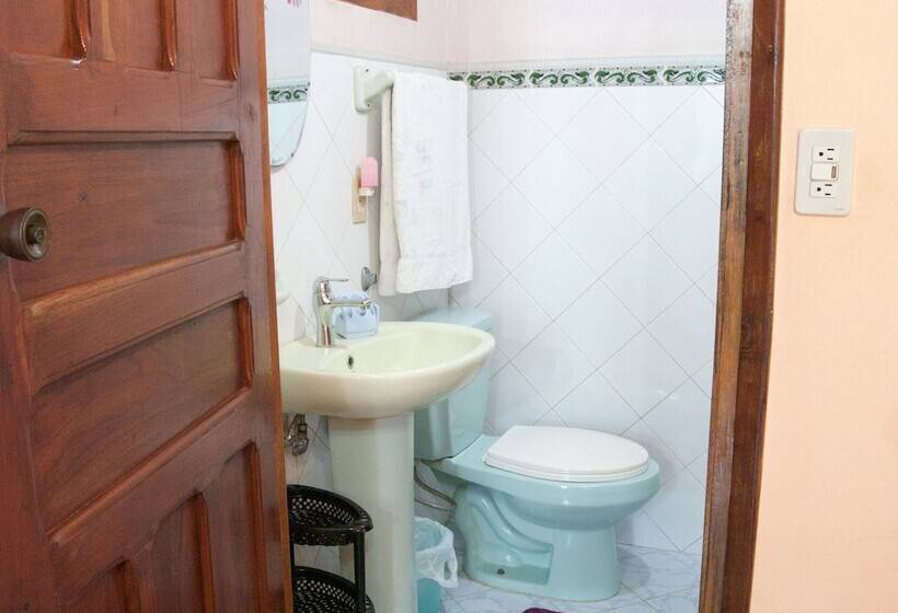 پانسیون Casa Anita