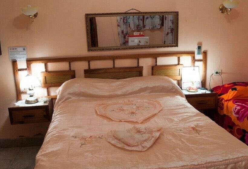 پانسیون Casa Anita